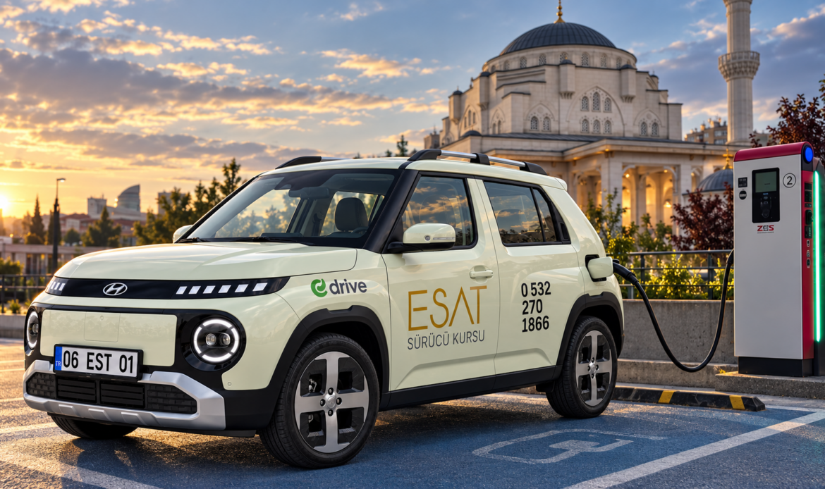 ESAT Hyundai INSTER ile elektrikli araç eğitimi ve şarj sahnesi