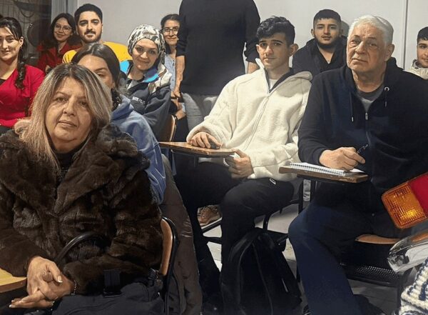 Teorik Sürücü Eğitiminde Hangi Konular Var? Derse Hazırlık Rehberi